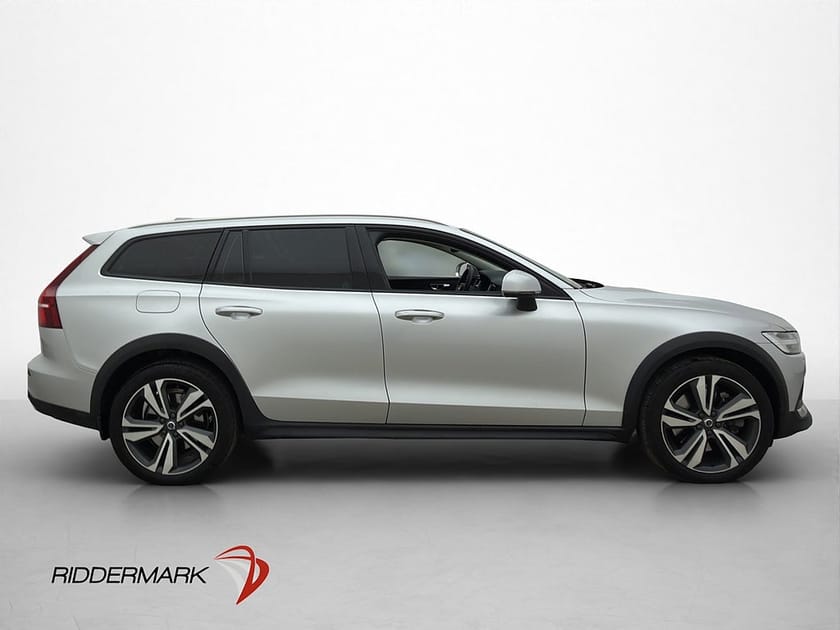 Bild 4 av Volvo V60 Cross Country B4 AWD Advanced Kamera Navi CarPlay