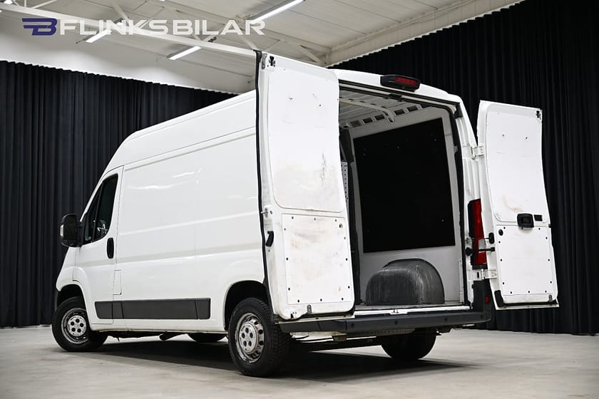 Bild 5 av Citroën Jumper 2.0 BlueHDi 130HK L2H2|Drag|Värmare|Backkamera|NyKamrem