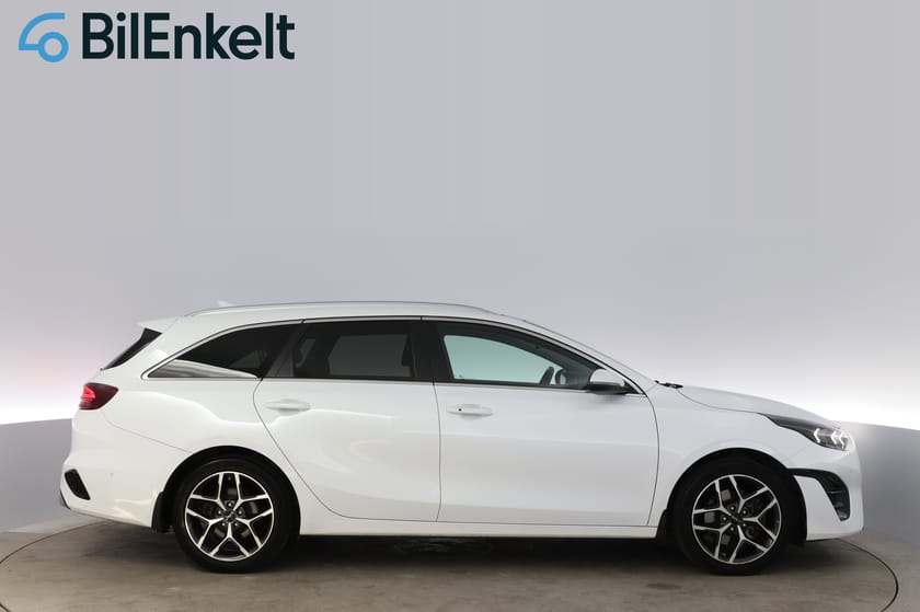 Bild 2 av Kia Ceed Sportswagon Plug-in Hybrid SW Advance Plus 2 Pano Drag Kamera