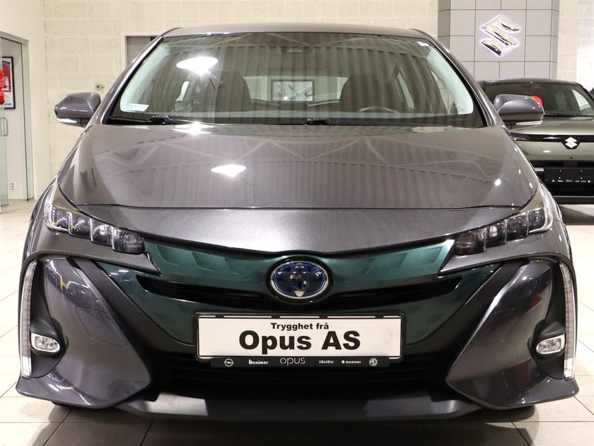 Bilde 2 av Toyota Prius Plug-in Hybrid