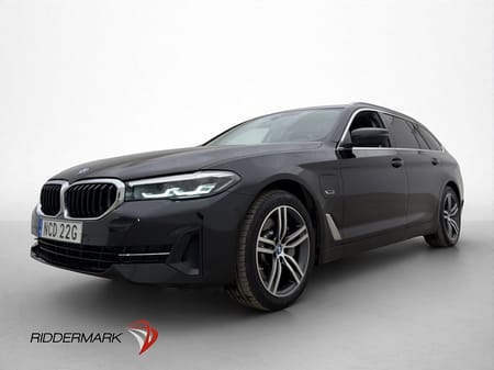 BMW 530e xDrive Touring 530 292hk Moms Cockpit Drag Skinn Kamera Navi