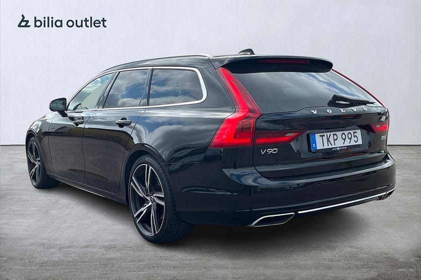 Bild 4 av Volvo V90 T8 Twin Engine AWD Momentum Adv. 392hk / Värmare Kamera