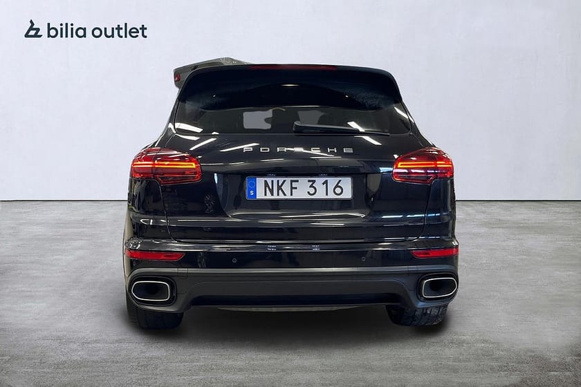 Bild 4 av Porsche Cayenne Diesel S Base 262hk Dragkrok Navigation Pano