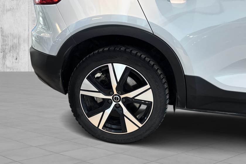 Bilde 5 av Volvo XC40 Recharge P8 AWD Soltak/Krok/360Kam++