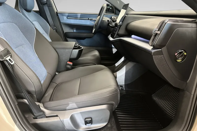 Volvo EX30 Cross Country Twin Motor Performance bilde 10