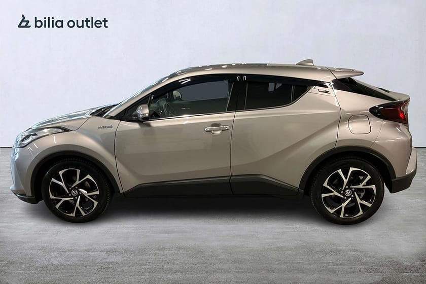 Bild 5 av Toyota C-HR Hybrid CVT X-Edition Nyservad B-kamera Carplay