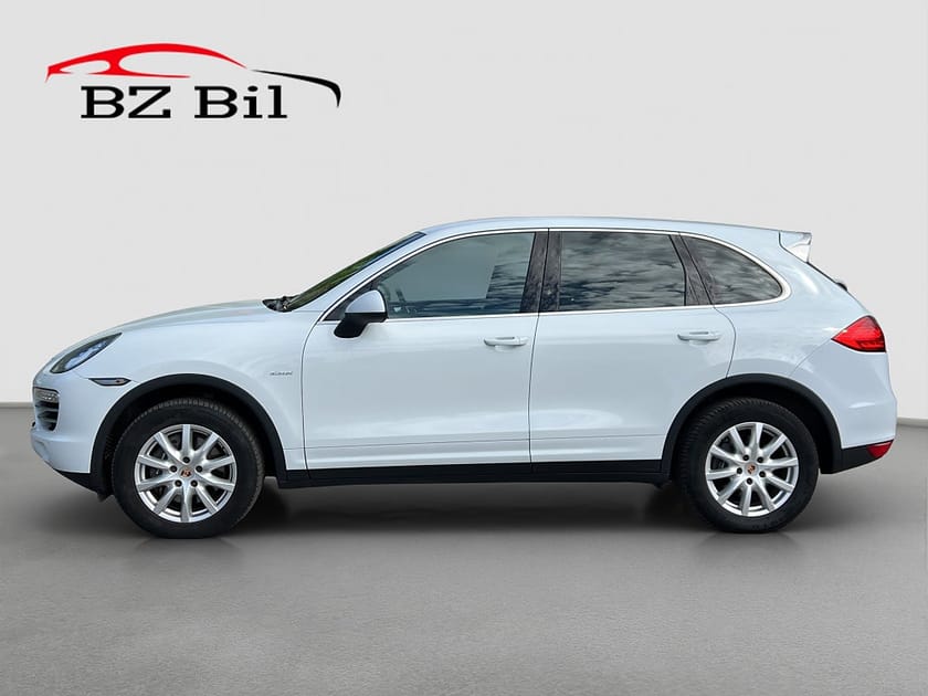 Bild 2 av Porsche Cayenne Diesel S Platinum Edition PDC Skinn Sv-Såld