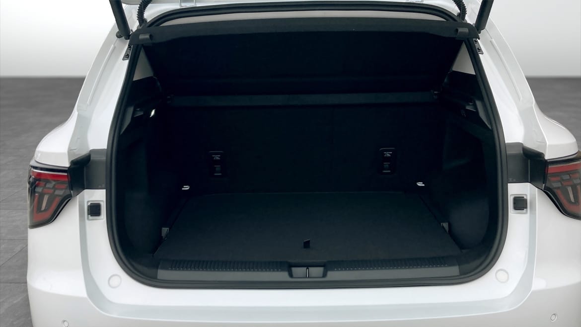 MG S5 EV Long Range 64 kWh, 231ps, 2025