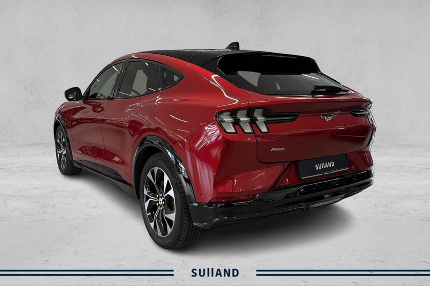 Bilde 3 av Ford Mustang Mach-E Long Range AWD range/hegerfeste/teknikkpakke+