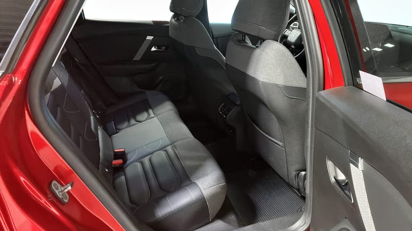 Bild 5 av Citroën C4 SHINE 1.2 PureTech EAT, 155hk,