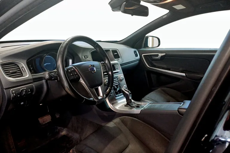 Volvo V60 Cross Country