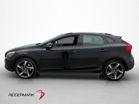Volvo V40 Cross Country D3 150hk Momentum VOC Värm Dragkrok