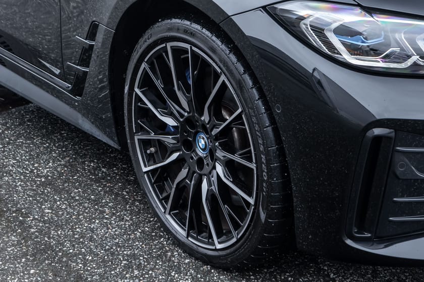 Bilde 3 av BMW i4 M50 xDrive Gran Coupé 868M M-Seter Krok HeadUP A.Cruise H/K Soltak