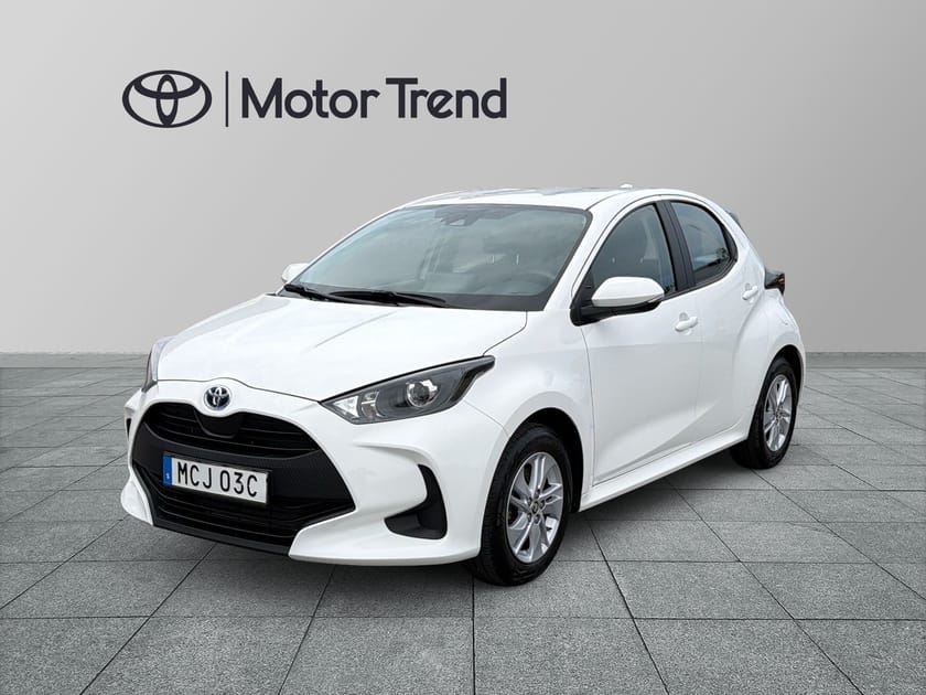 Bild 1 av Toyota Yaris Hybrid CVT 116hk,Active,1.400mil