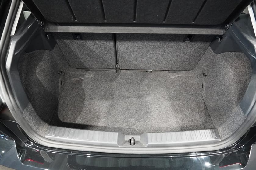Bild 4 av SEAT Ibiza 1.0 TSI Style, AUT, Komfortpaket, CarPlay ETC
