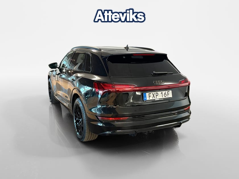 Bild 5 av Audi e-tron 55 quattro S LINE 300,00 KW