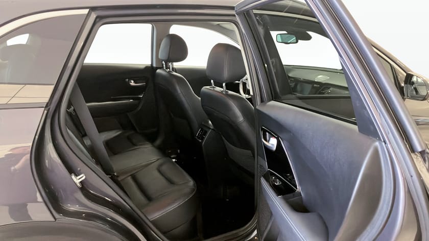 Bild 5 av Kia Niro P-HEV 1.6 PLUG-IN DCT6 ADVANCE PLUS 2
