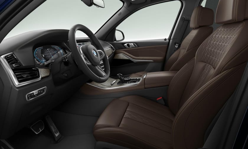 Bild 2 av BMW X5 xDrive45e iPerformance Xdr 45e M Sport Drag Night Vision Komfortstol Panorama
