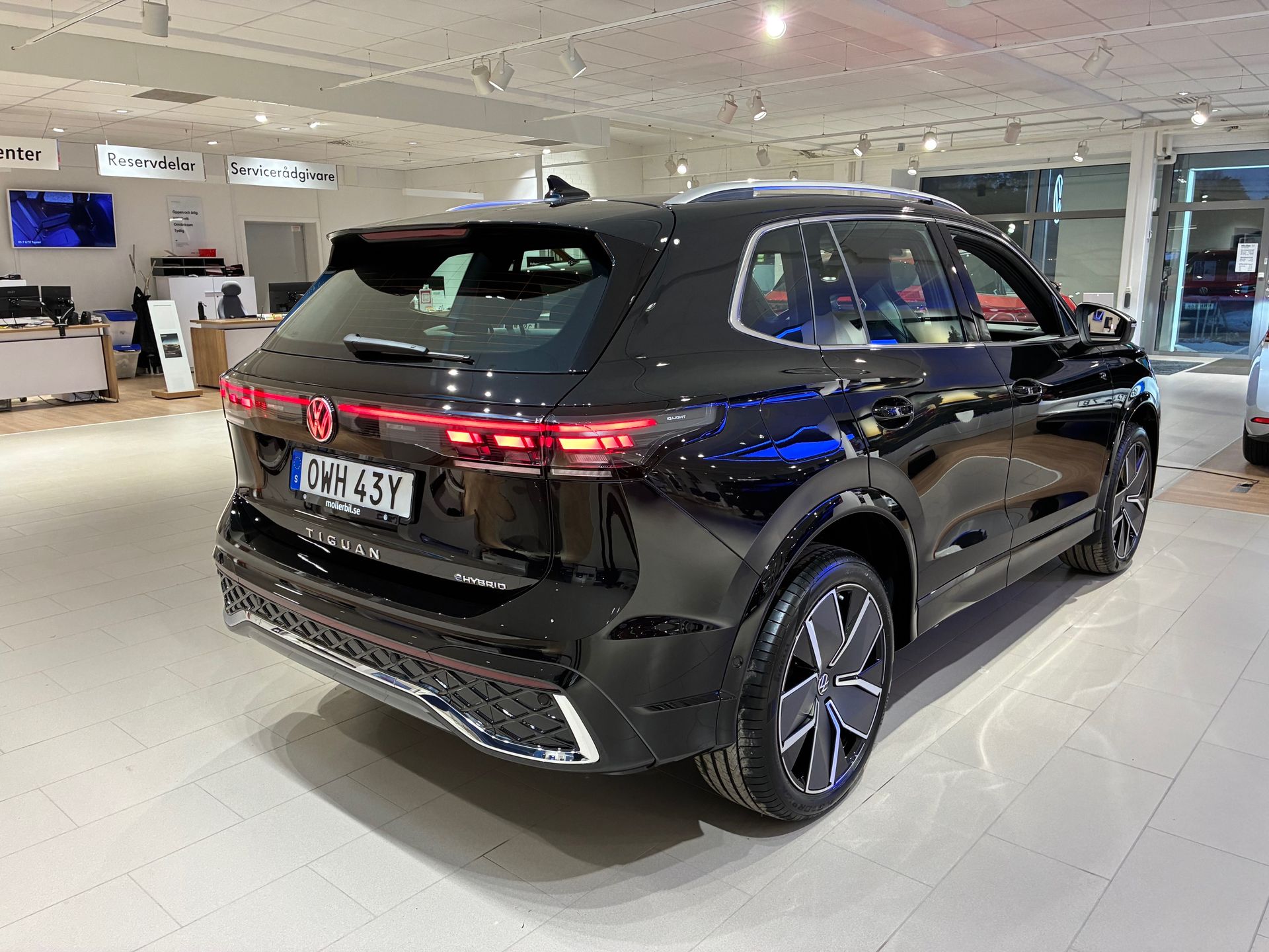 Volkswagen Tiguan eHybrid 2026, photo 7/10