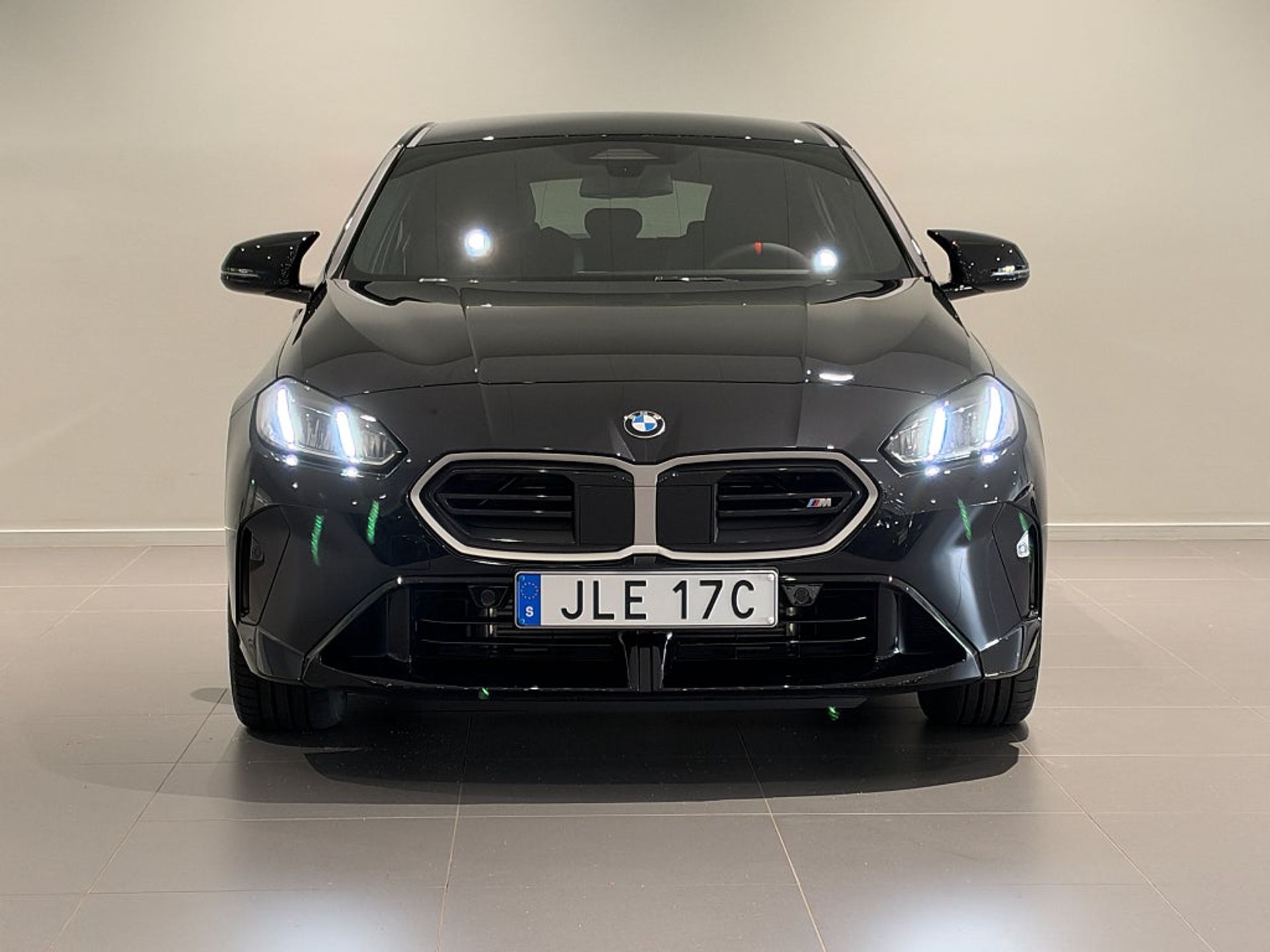 BMW M135i 2027, bild 2/10