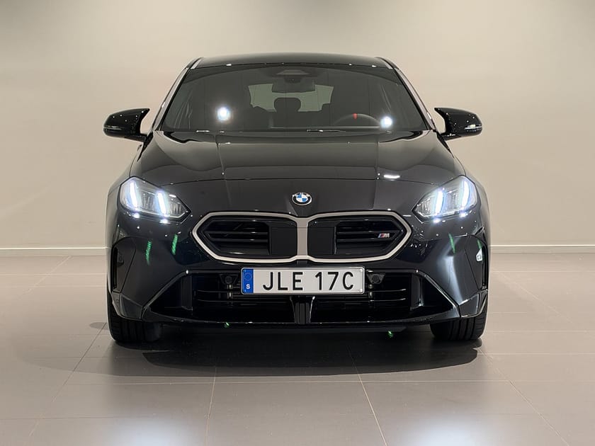 Bild 2 av BMW M135 xDrive
