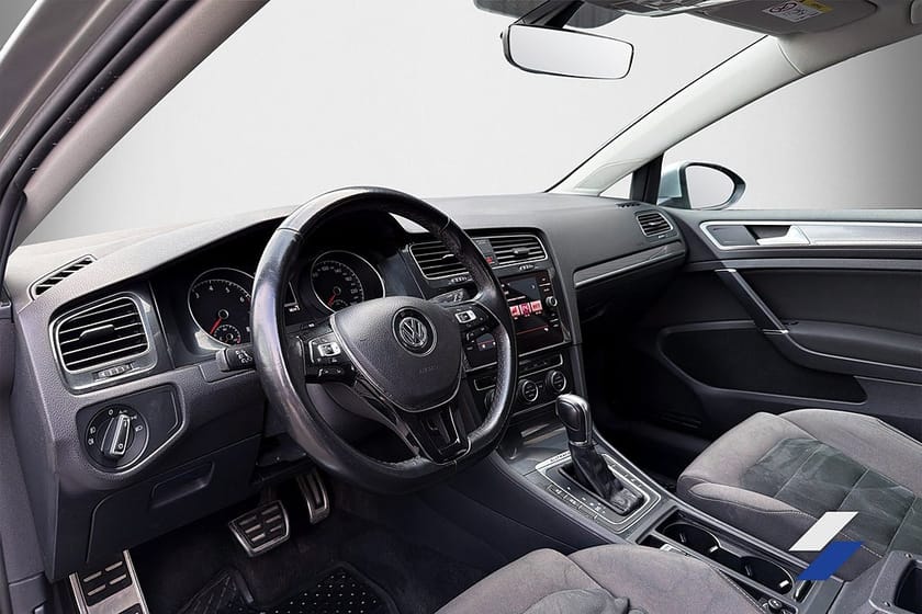 Bild 4 av Volkswagen Golf Alltrack 1.8 TSI 4Motion Värmare Kamera Drag SoV-däck