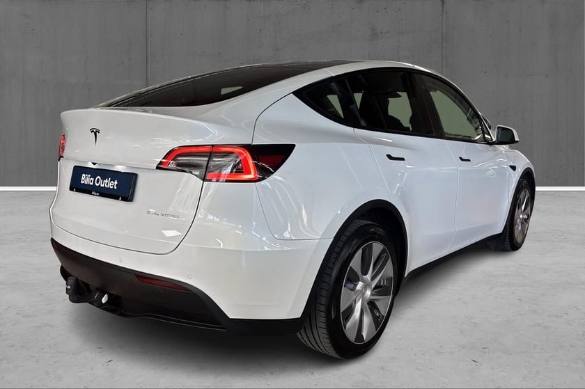 Bilde 5 av Tesla Model Y Long Range AWD Premium, Hengerfeste