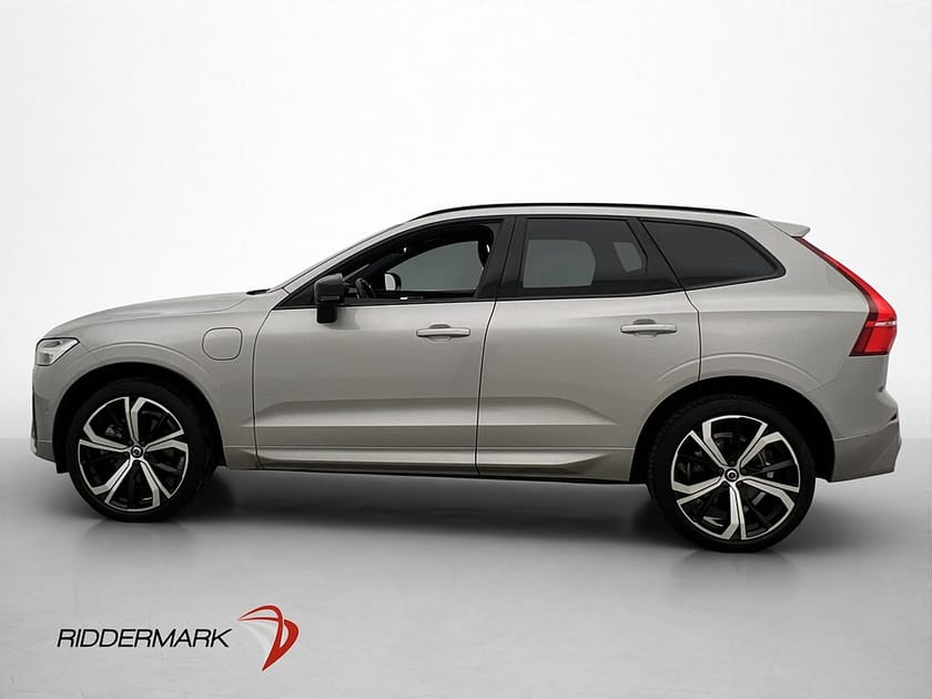 Bild 4 av Volvo XC60 T8 AWD 456hk R-Design Pano H/K 360° Drag