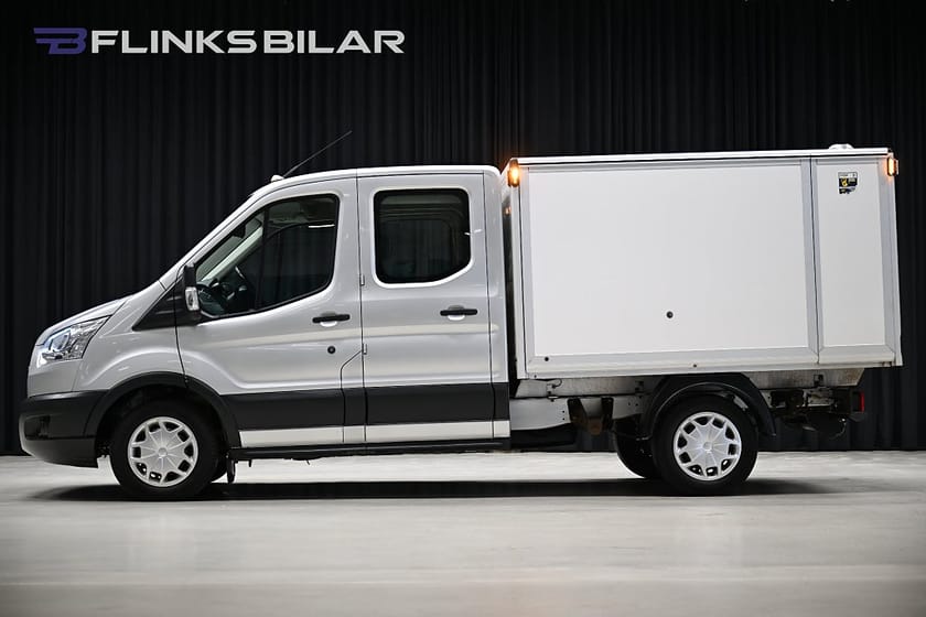 Bild 1 av Ford Transit 350 Chassi Dubbelhytt 170HK Dubbelhytt|Kåpa|6Sits|Lågmil|EnÄgare|NyKamrem