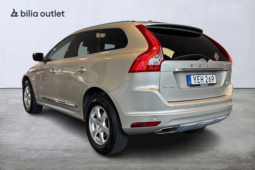 Bild 4 av Volvo XC60 D4 Classic Summum 190hk Drag Kamera Värmare Kamrem bytt