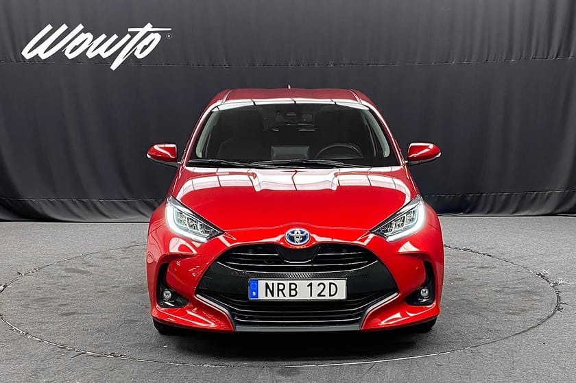 Bild 2 av Toyota Yaris Hybrid CVT 116HK Active Plus /B-Kamera /Moms