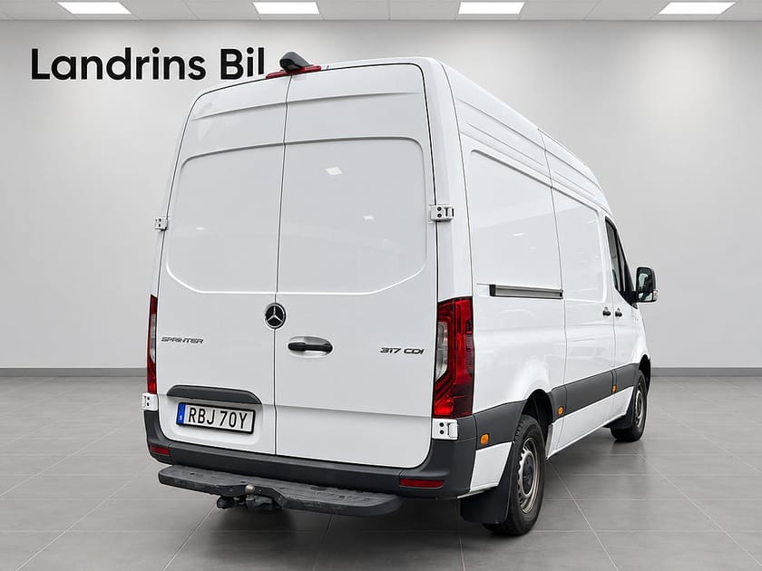 Bild 2 av Mercedes-Benz Sprinter 317 CDI RWD Panel Van