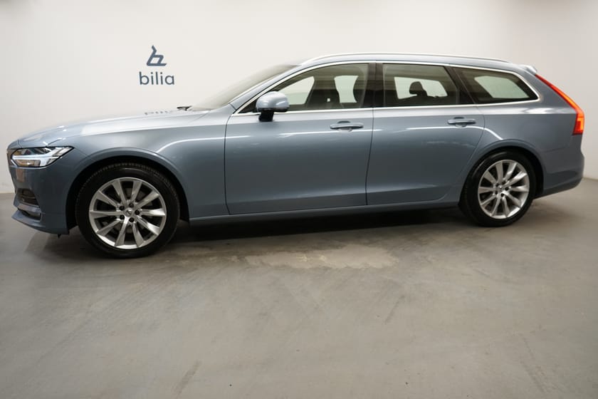 Bild 2 av Volvo V90 D4 Momentum Intro, Baklucka elmanövrerad, Dragkrok, Taklucka