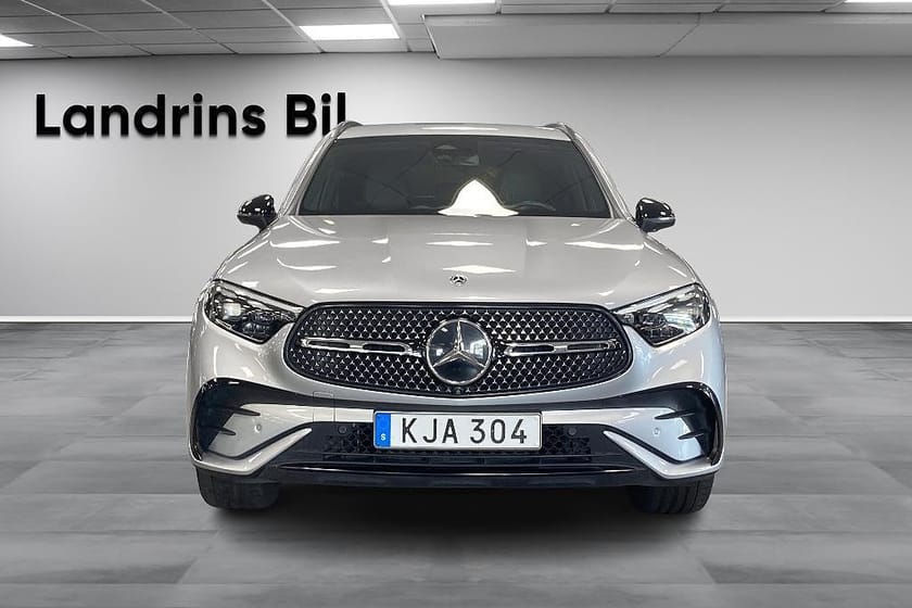 Bild 2 av Mercedes-Benz GLC 300 d 4MATIC 9G-Tronic AMG Line Euro 6 Drag