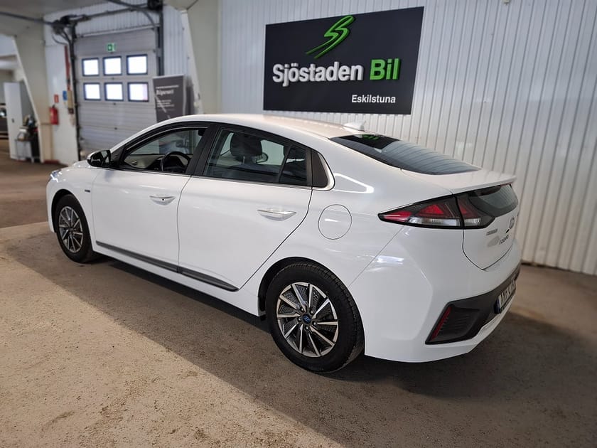 Bild 4 av Hyundai Ioniq Electric Hyundai 38.3 kWh 136  Prem Plus 1 ägare