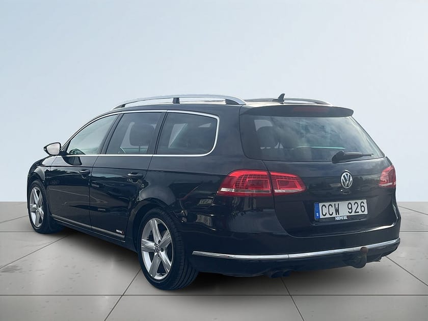 Bild 5 av Volkswagen Passat Variant 2.0 TDI Drag/P-Värm/P-Sens/S&V-Hjul/Ad. farth.