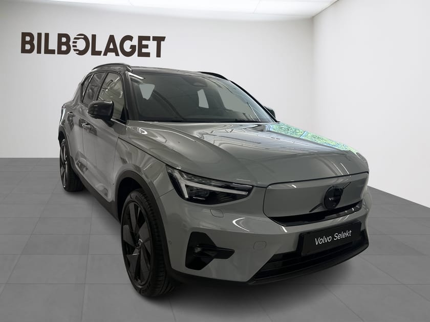 Bild 5 av Volvo EX40 Twin Motor Performance UltraBlackSE | Dragkrok