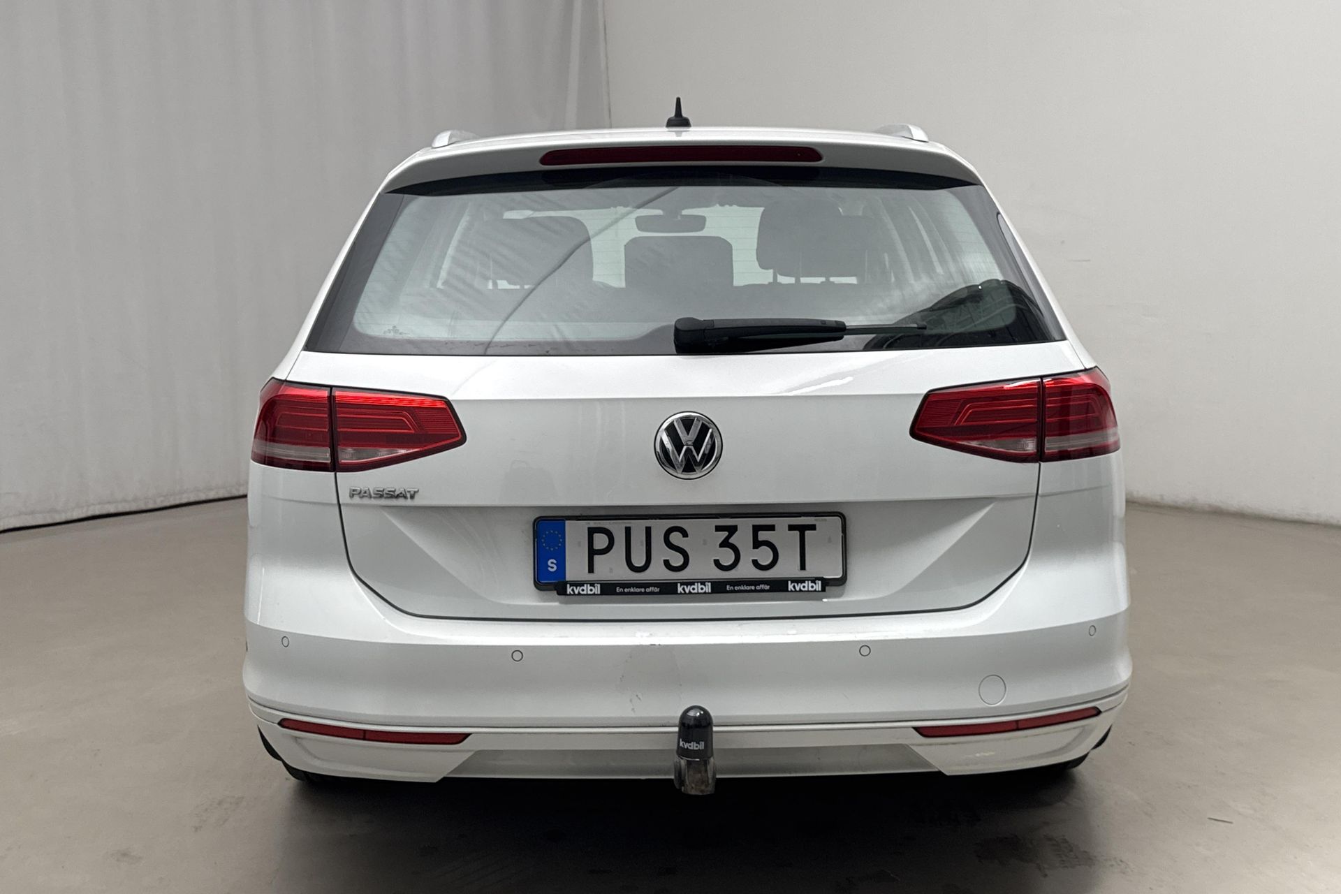 Volkswagen Passat 2019, bild 6/10