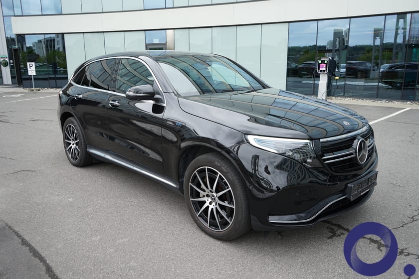 Bilde 2 av Mercedes-Benz EQC 400 4MATIC AMG Line - Premium plus - mye utstyr