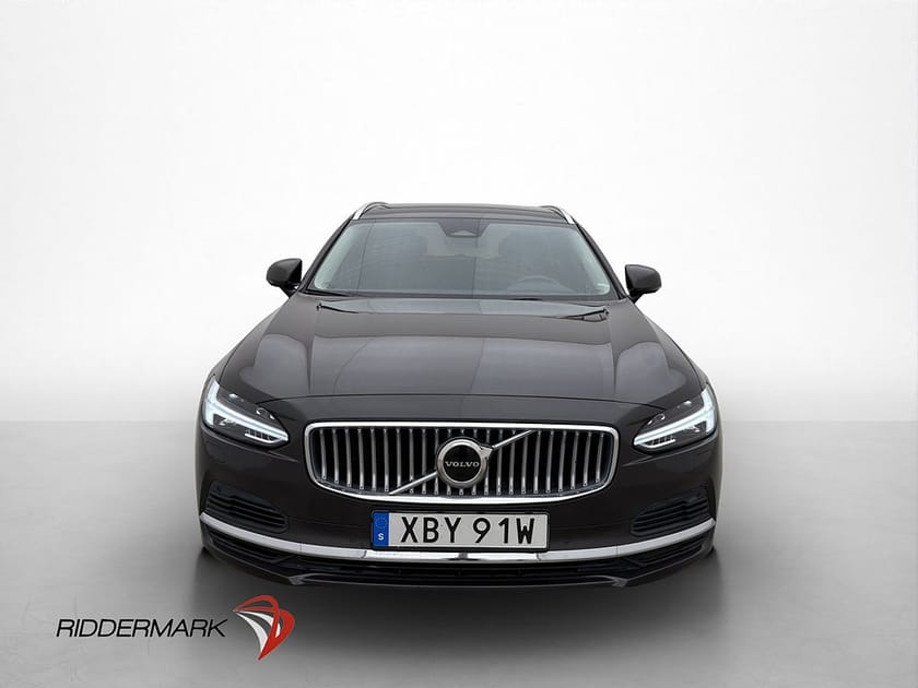 Bild 2 av Volvo V90 Recharge T6 AWD Momentum VOC Kamera Drag P-Värmare