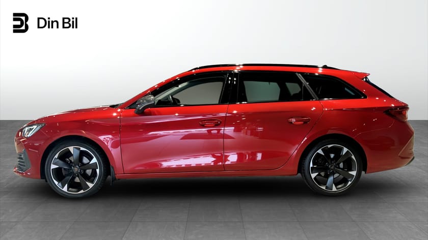Bild 2 av CUPRA Leon Sportstourer 1.5 eTSI 150 hk DSG7