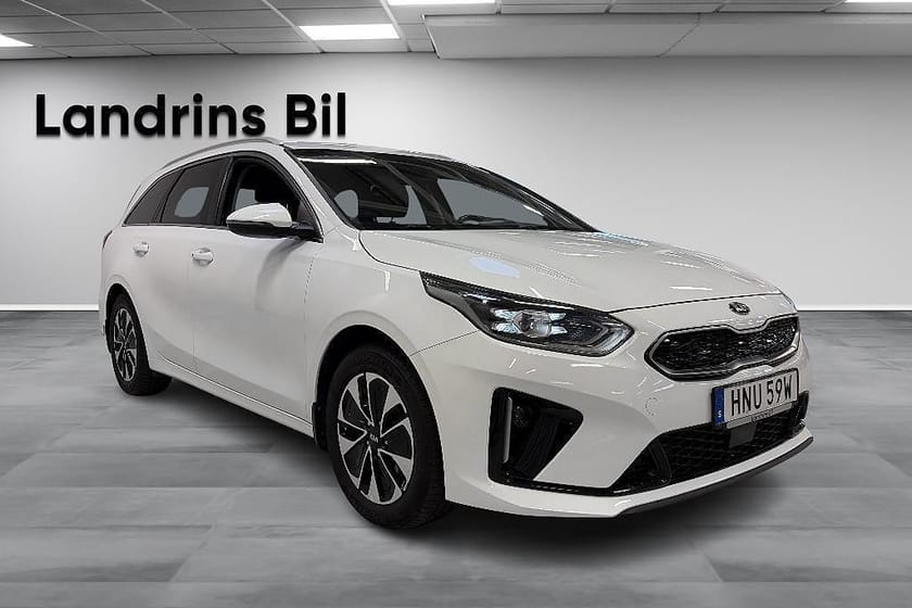 Bild 3 av Kia Ceed Sportswagon Plug-in Hybrid SW 141hk Advance Plus *V-Hjul*Drag*Värmare*