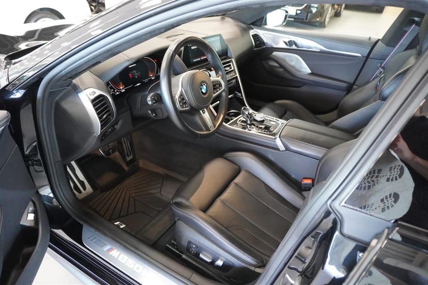 Bild 2 av BMW M850i xDrive Gran Coupe Coupé Kolfibertak 530 hk