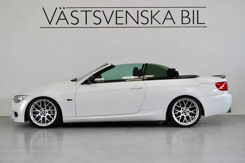 Bild 2 av BMW 3-serie 335i DCT Cabriolet M sport Svensksåld