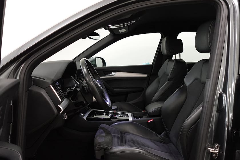 Bild 4 av Audi Q5 55 TFSI e quattro S Line P-Värme Adap-F Drag Cockpit