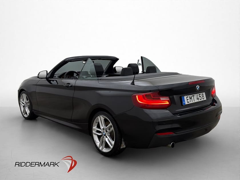 Bild 5 av BMW 220i Convertible Cab 184hk M-Sport  HiFi Navigation Sensorer