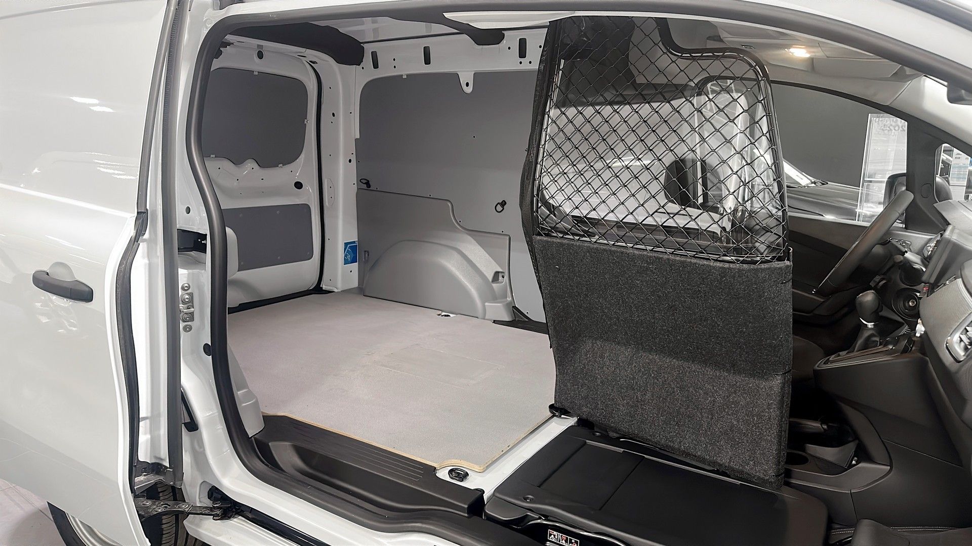 Renault Kangoo E-Tech 2023, bild 5/26