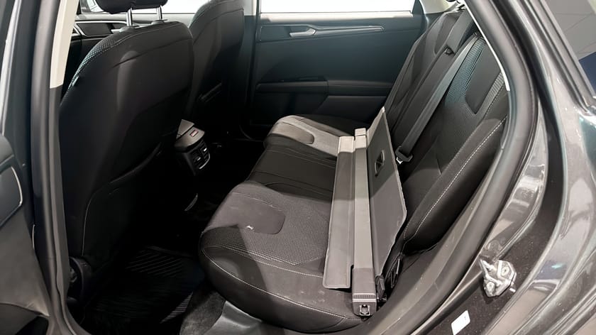 Bild 5 av Ford Mondeo Kombi Hybrid E-CVT 187HK