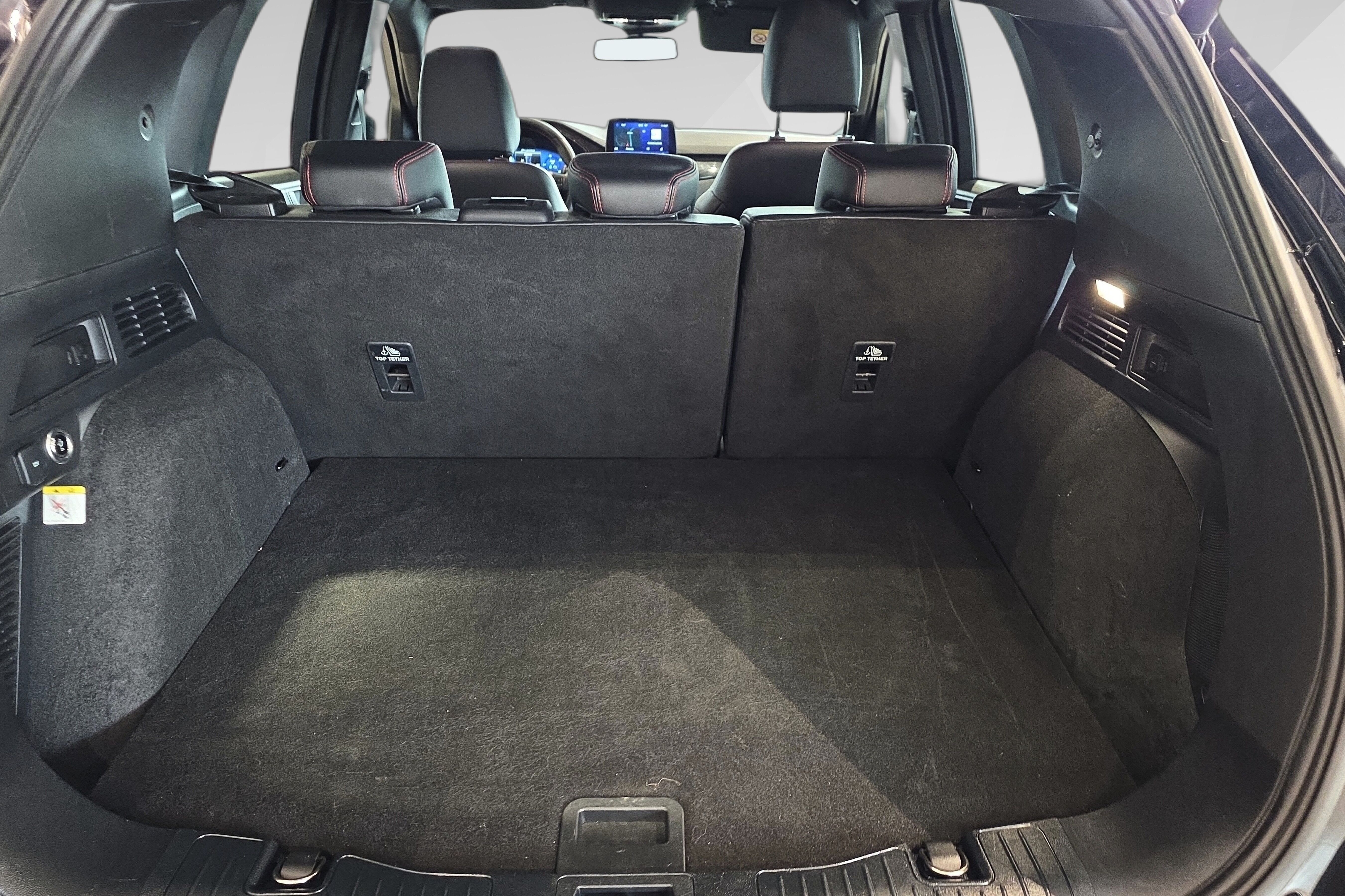 Ford Kuga Plug-In Hybrid bilde 24