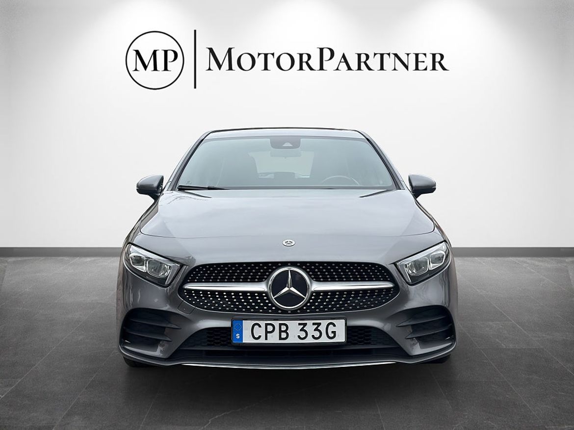 Mercedes-Benz A 180, bild 2 av 20